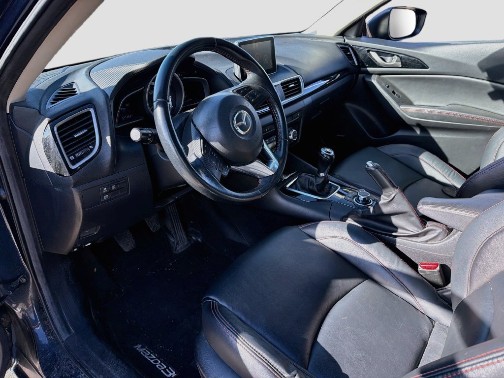 Used 2016 MAZDA MAZDA3 i Grand Touring FWD image 9