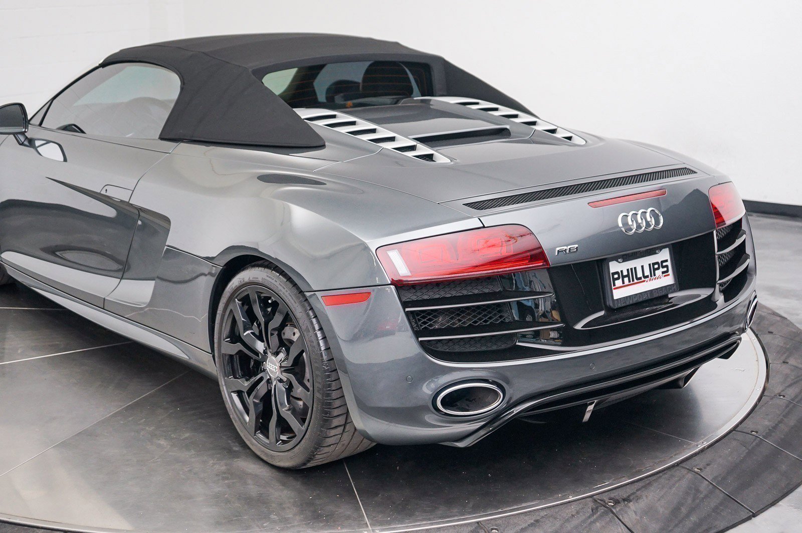 Used 2012 Audi R8 V10 AWD/4WD image 11