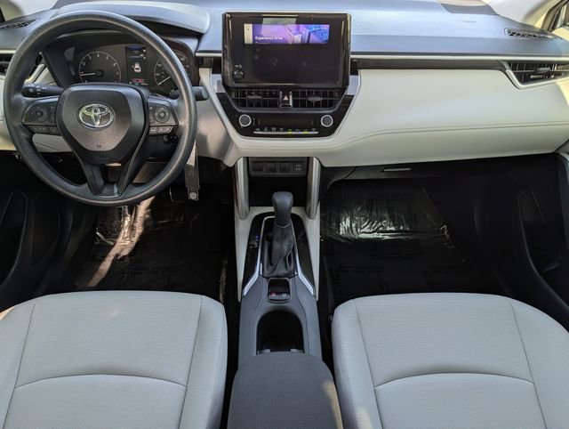 Used 2025 Toyota Corolla Cross L FWD image 12
