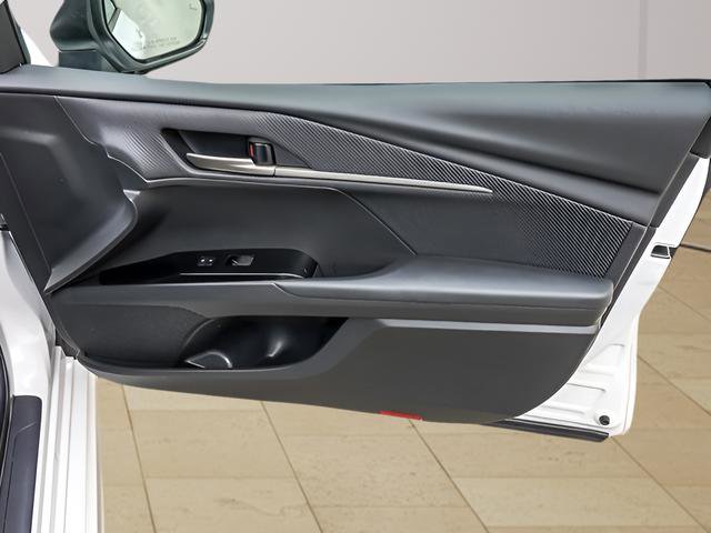 Certified 2025 Toyota Camry SE FWD image 24