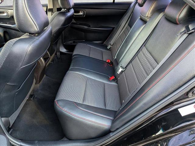 Used 2015 Toyota Camry SE image 17