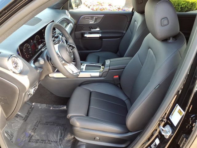 New 2026 Mercedes-Benz GLB 250 4MATIC image 13