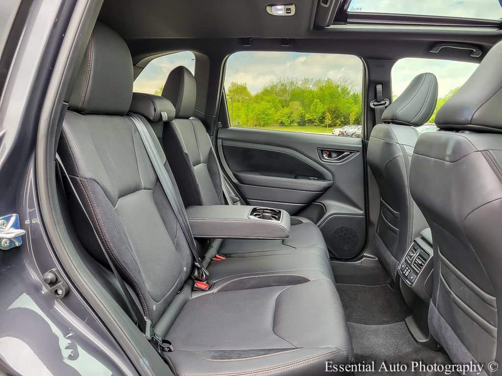 Used 2025 Subaru Forester Touring AWD/4WD image 31