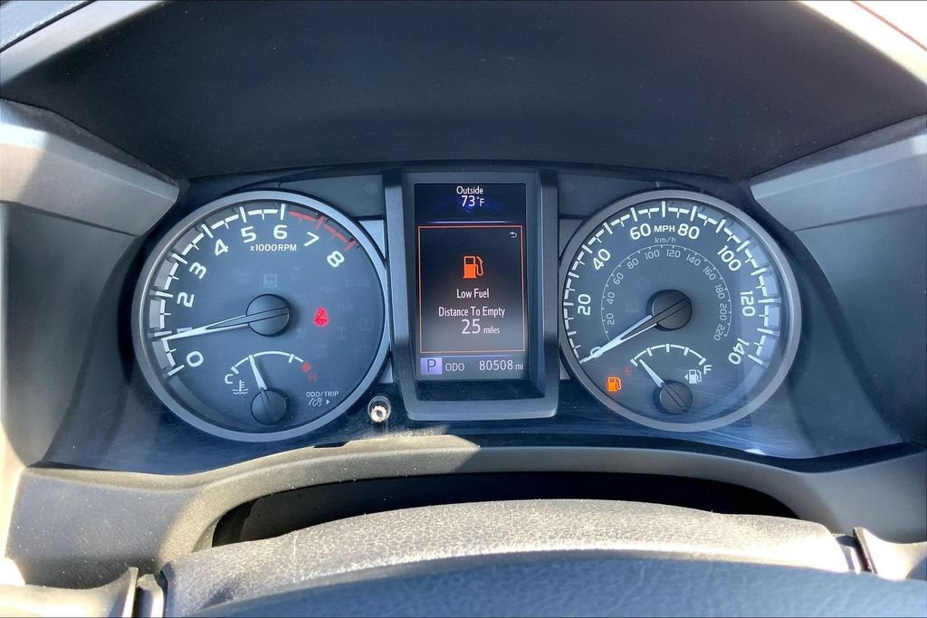 Used 2016 Toyota Tacoma TRD Off-Road w/ Towing Package AWD/4WD image 21