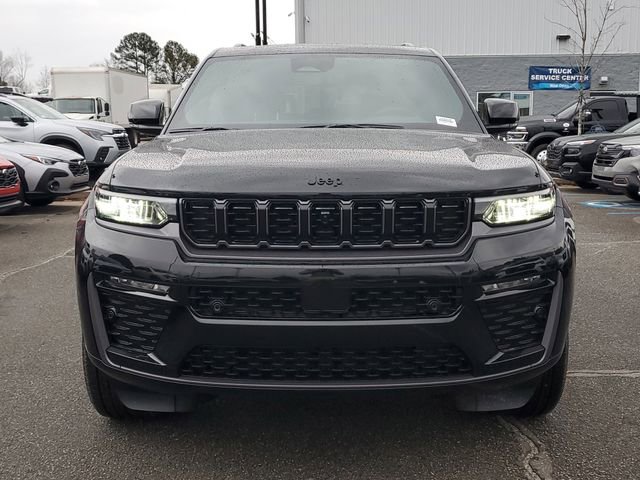 New 2026 Jeep Grand Cherokee Limited AWD/4WD image 2
