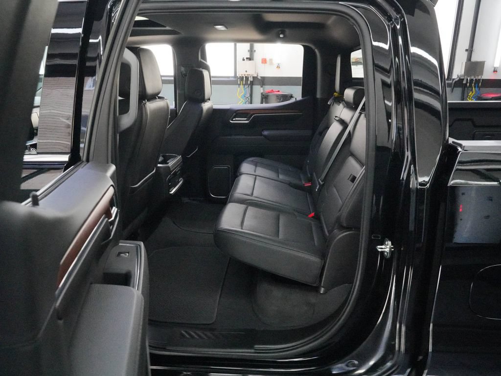 Used 2023 GMC Sierra 1500 Denali AWD/4WD image 32