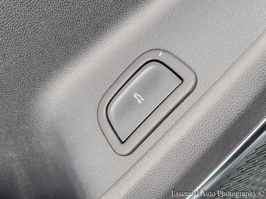 Certified 2025 GMC Acadia Elevation image 18