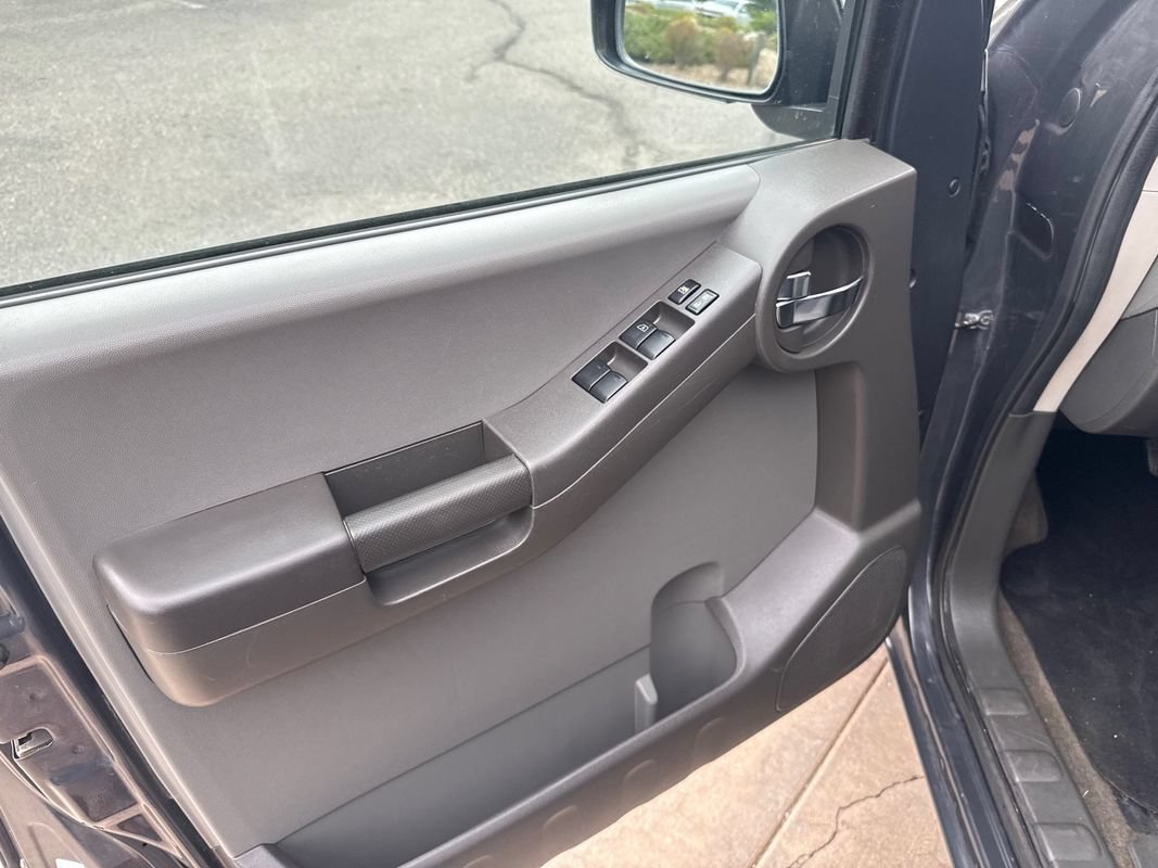 Used 2014 Nissan Xterra X AWD/4WD image 19