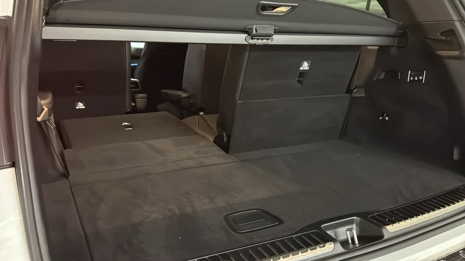 New 2026 Mercedes-Benz GLS 580 4MATIC image 31