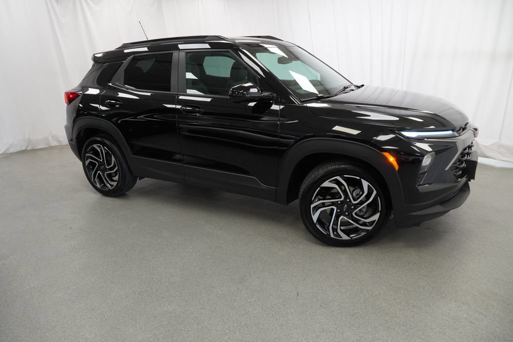 New 2026 Chevrolet TrailBlazer RS w/ Convenience Package AWD/4WD image 5