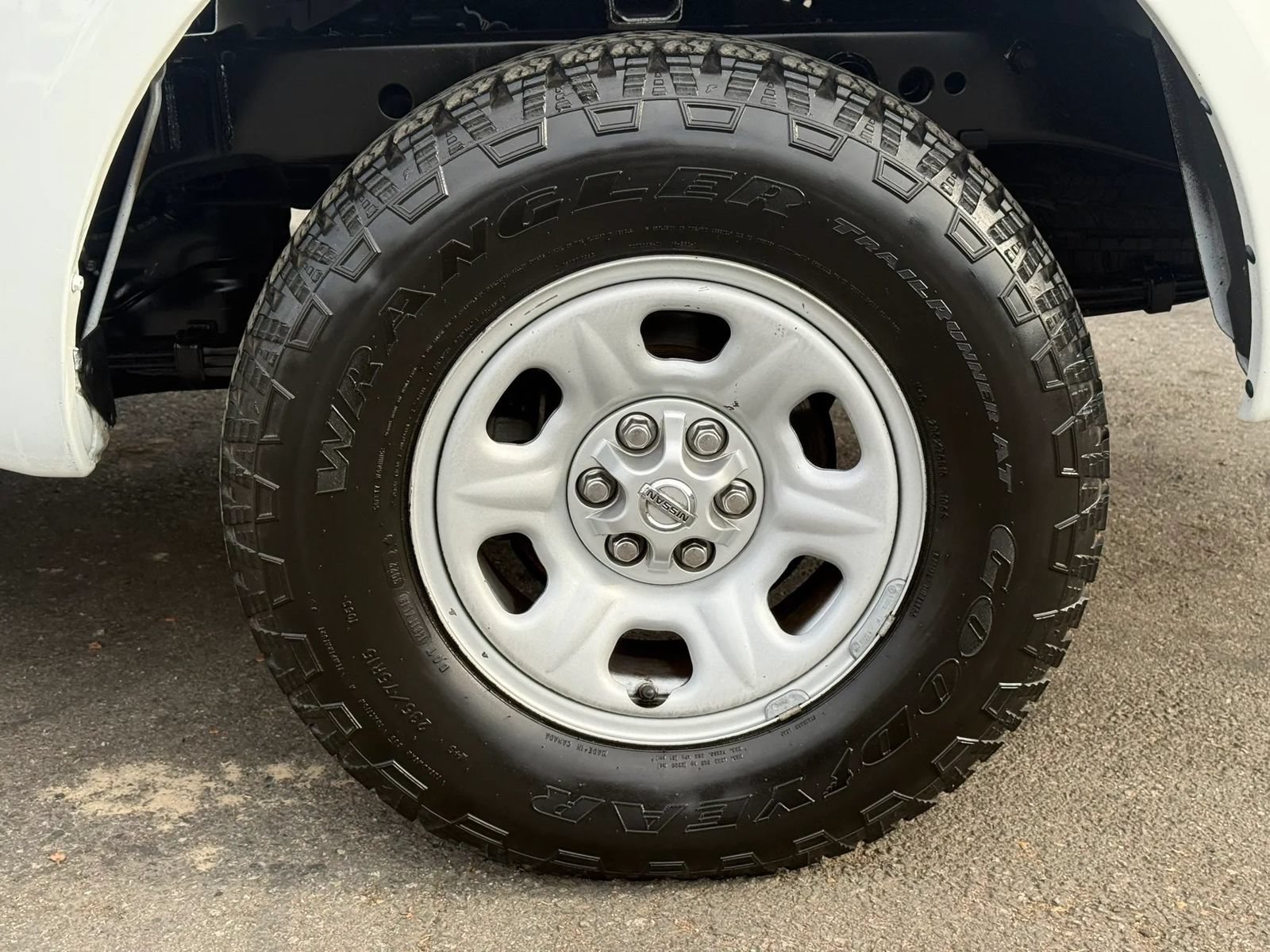 Used 2017 Nissan Frontier S RWD image 12