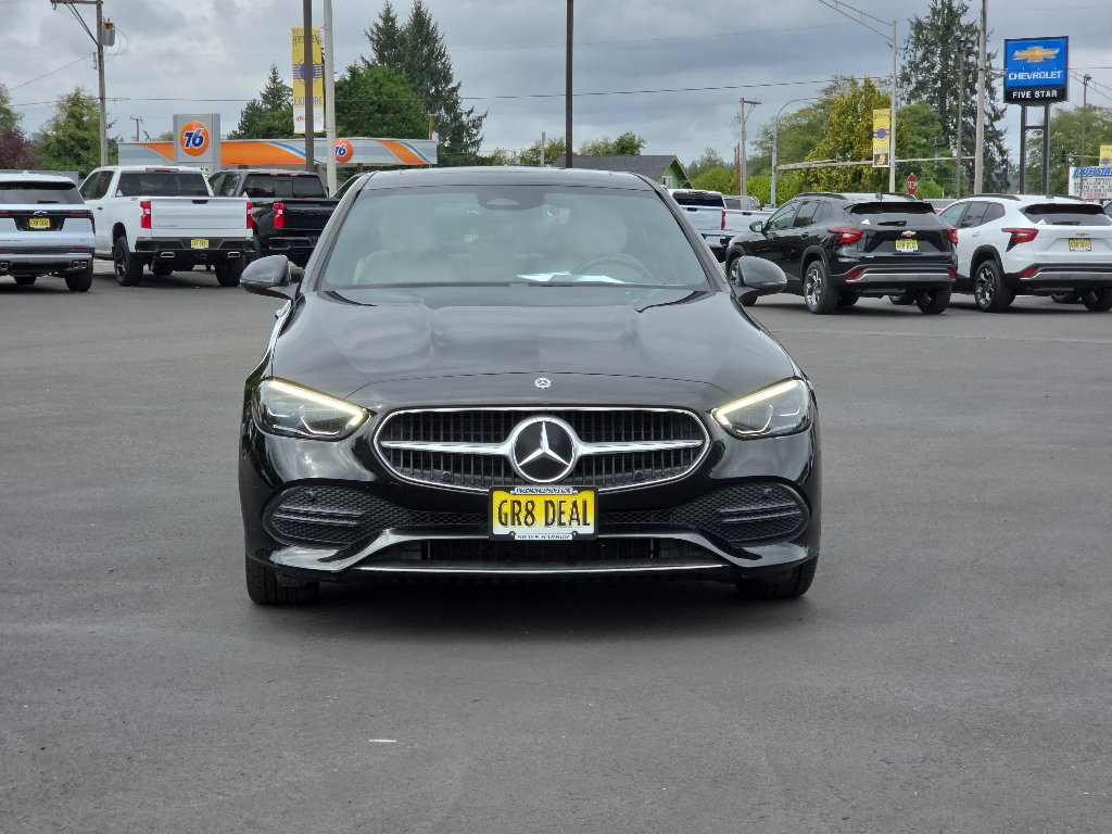 Used 2025 Mercedes-Benz C 300 Sedan image 3