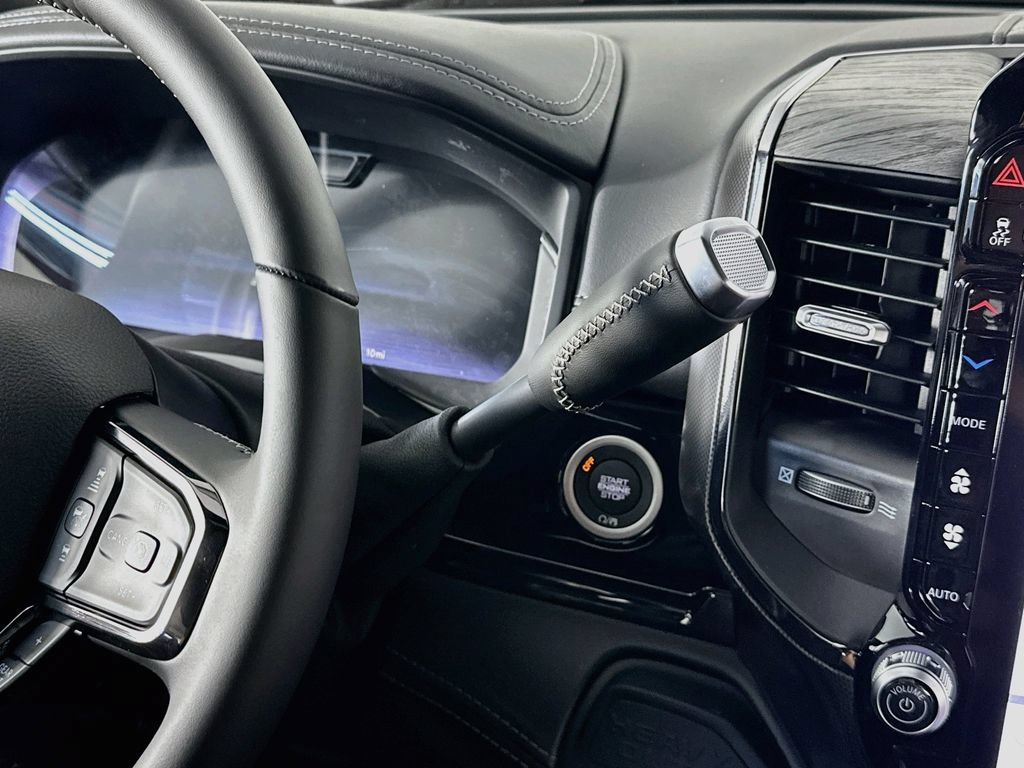 New 2026 RAM 3500 Limited AWD/4WD image 12