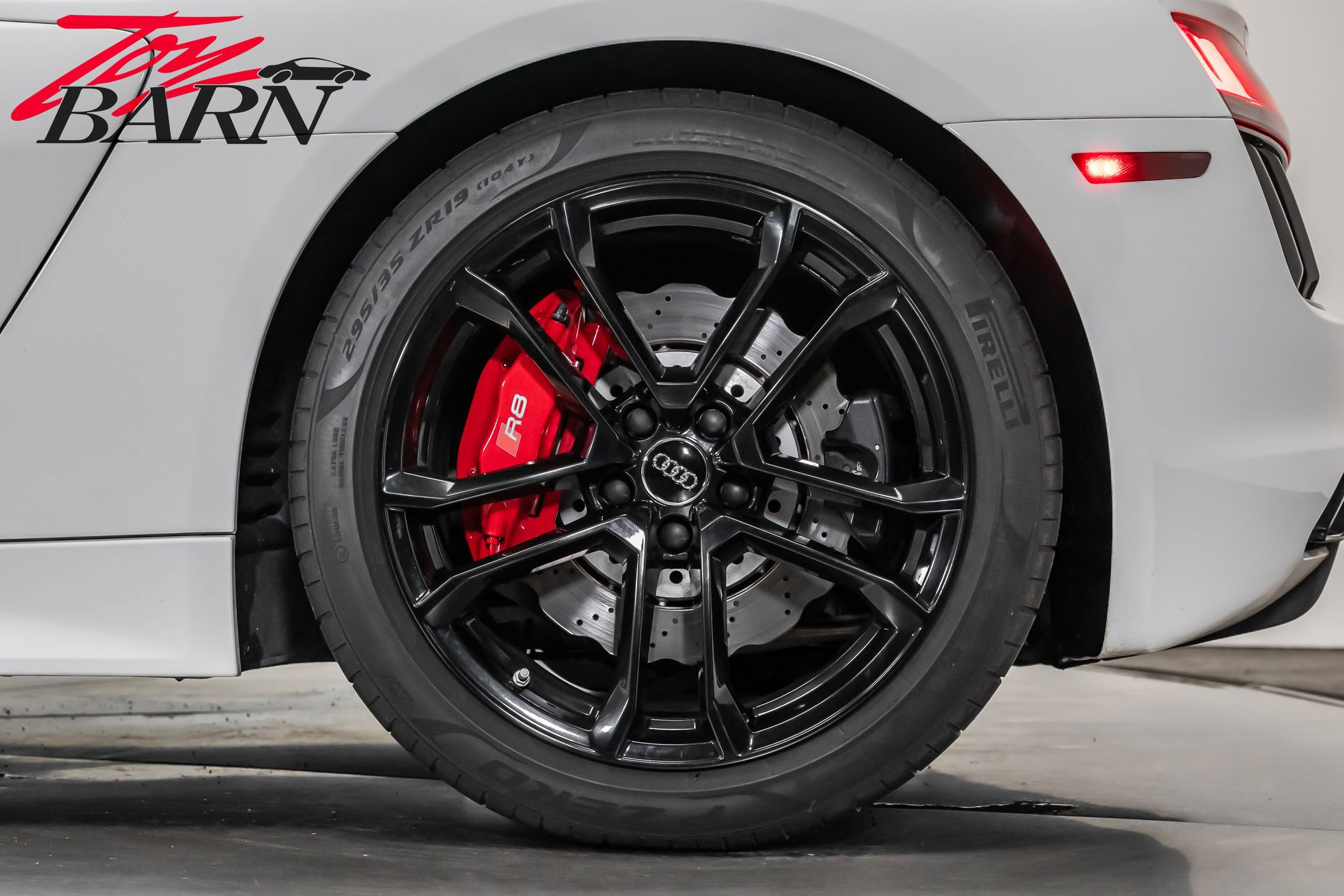 Used 2018 Audi R8 V10 image 20