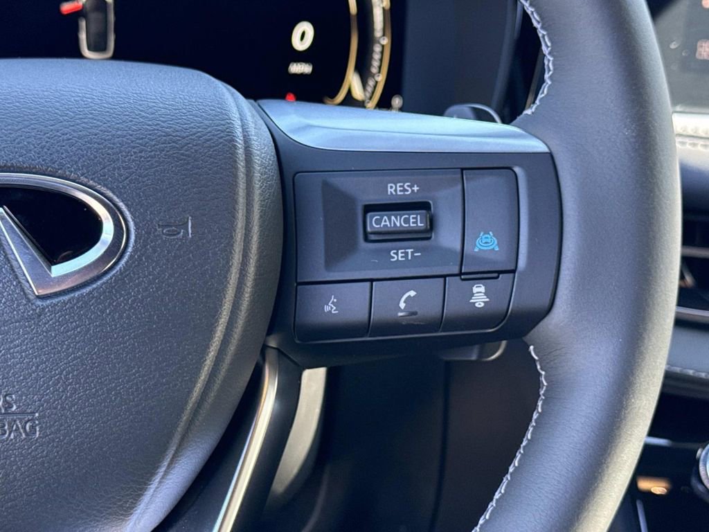 New 2026 INFINITI QX60 Luxe w/ Dark Cargo Package image 9