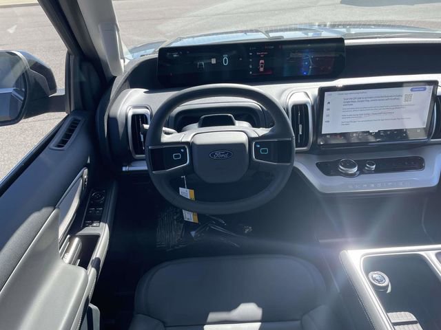 New 2026 Ford Expedition Max Active image 7