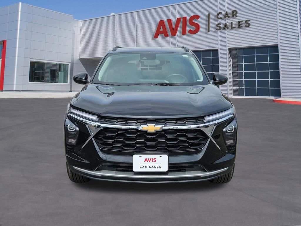 Used 2025 Chevrolet Trax LT w/ LT Convenience Package FWD image 10