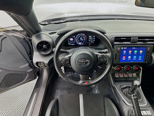 Used 2023 Toyota GR86 Premium image 21