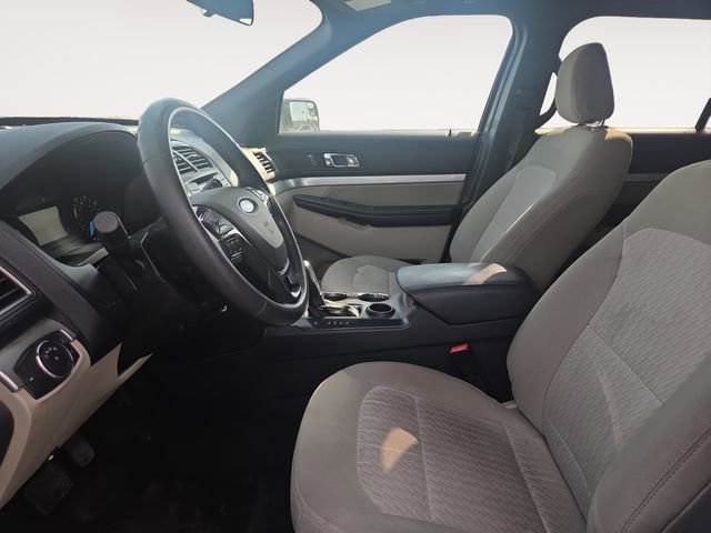 Used 2018 Ford Explorer FWD image 9