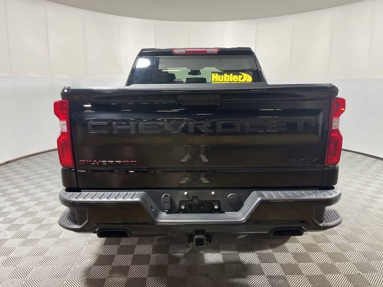 Used 2024 Chevrolet Silverado 1500 RST w/ Redline Edition AWD/4WD image 7
