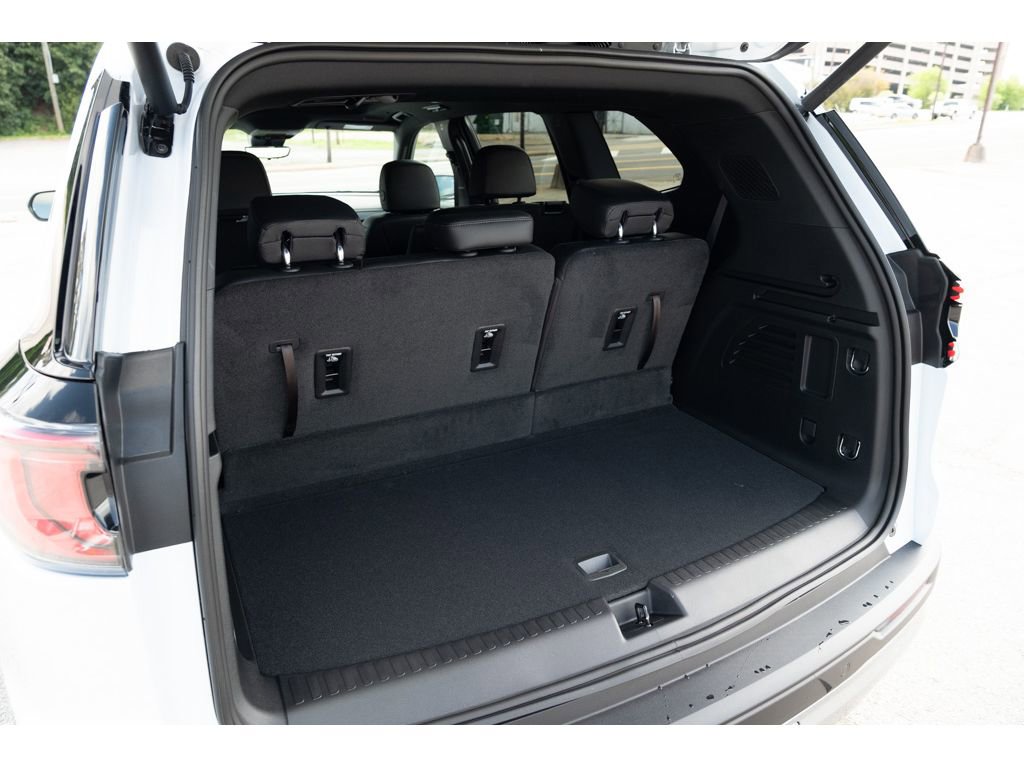 New 2026 GMC Acadia Elevation w/ Elevation Premium Package FWD image 34