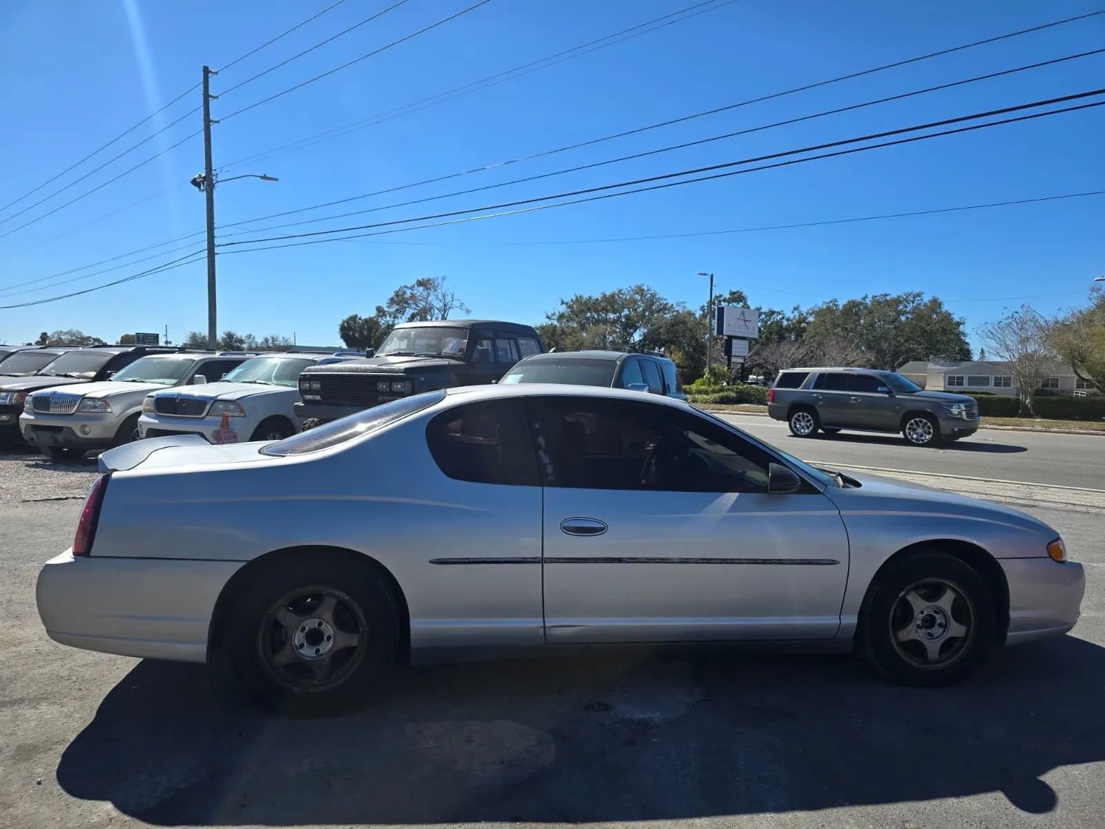 Used 2004 Chevrolet Monte Carlo LS w/ Preferred Equipment Group FWD image 2