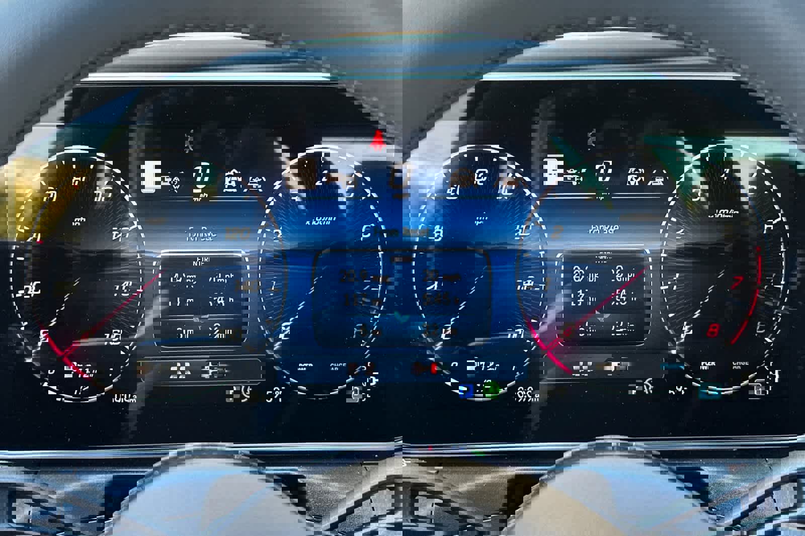 New 2026 Mercedes-Benz CLE 300 4MATIC Coupe image 23