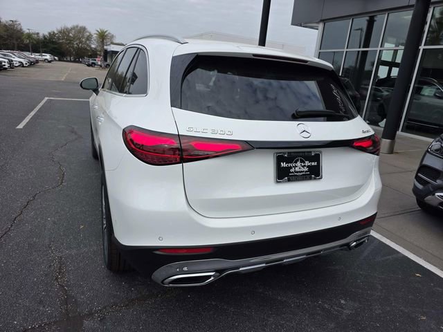 New 2026 Mercedes-Benz GLC 300 4MATIC image 3