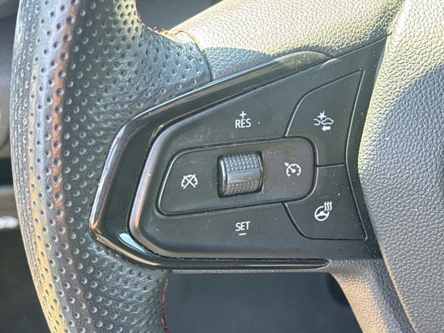 Used 2023 Chevrolet TrailBlazer RS w/ Sun and Liftgate Package image 29