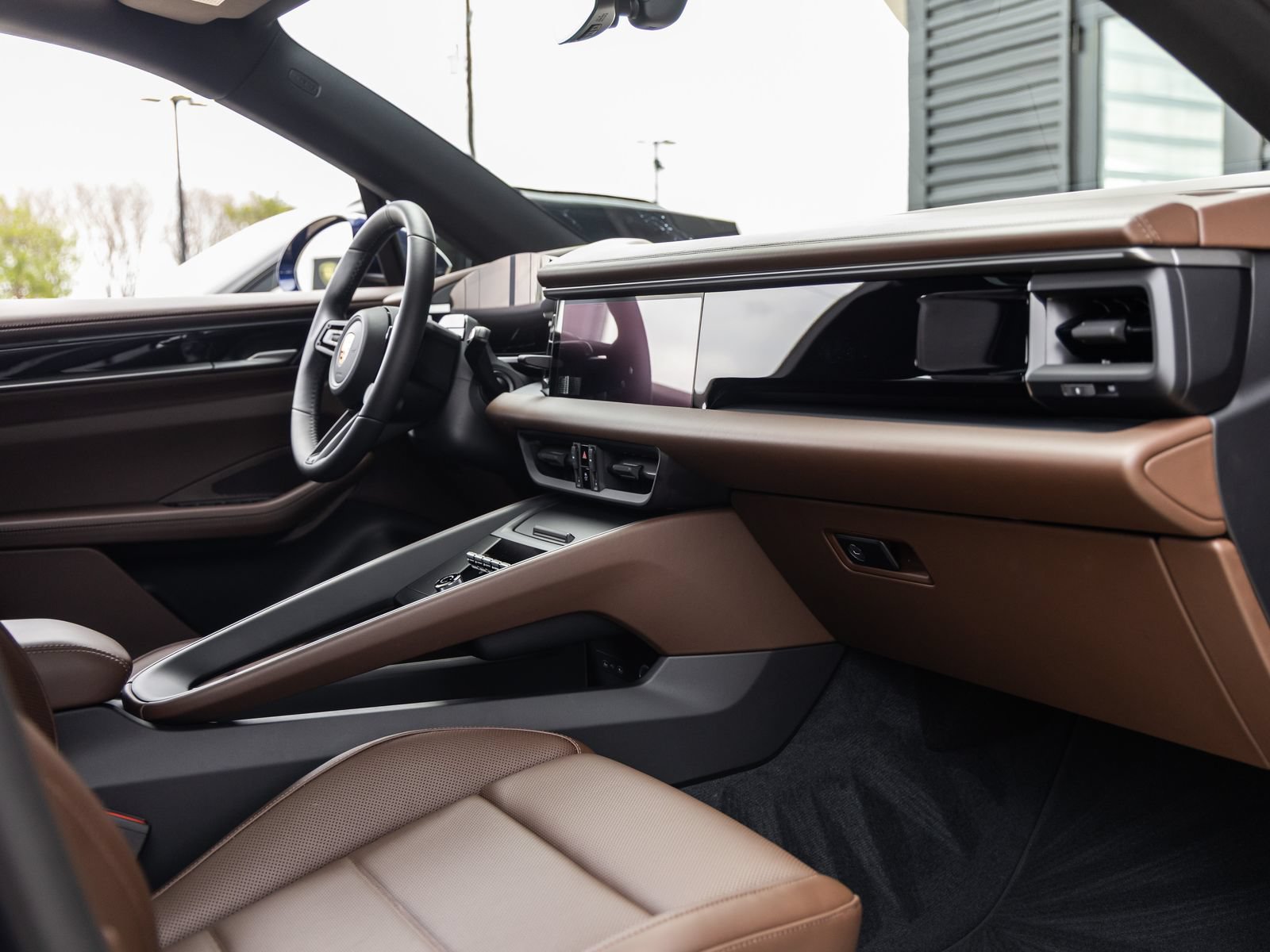 New 2026 Porsche Macan 4 Electric AWD/4WD image 45