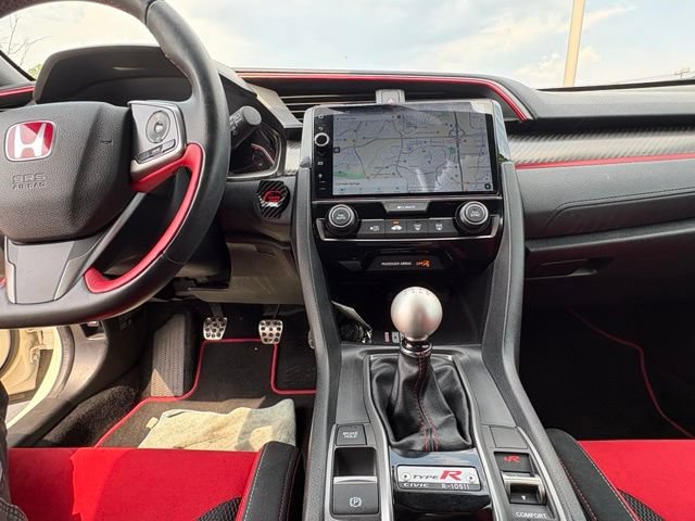 Used 2018 Honda Civic Type R image 18