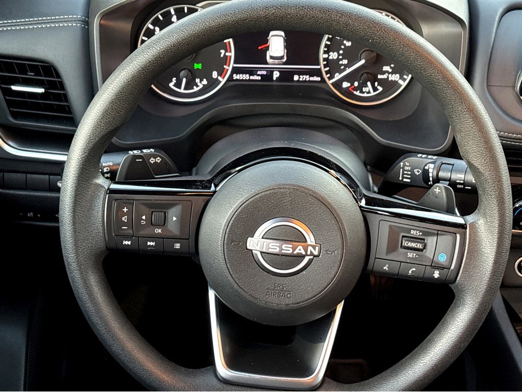 Used 2023 Nissan Rogue SV image 13