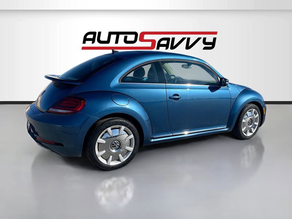 Used 2019 Volkswagen Beetle 2.0T SE w/ SE Premium Package FWD image 7