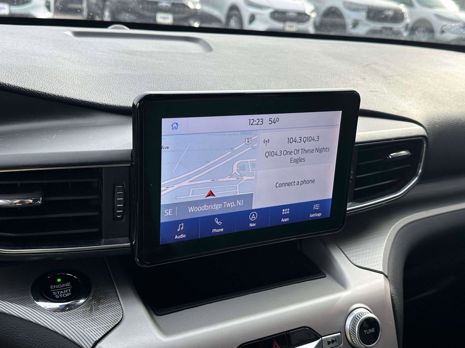 Used 2021 Ford Explorer XLT w/ Equipment Group 202A image 28