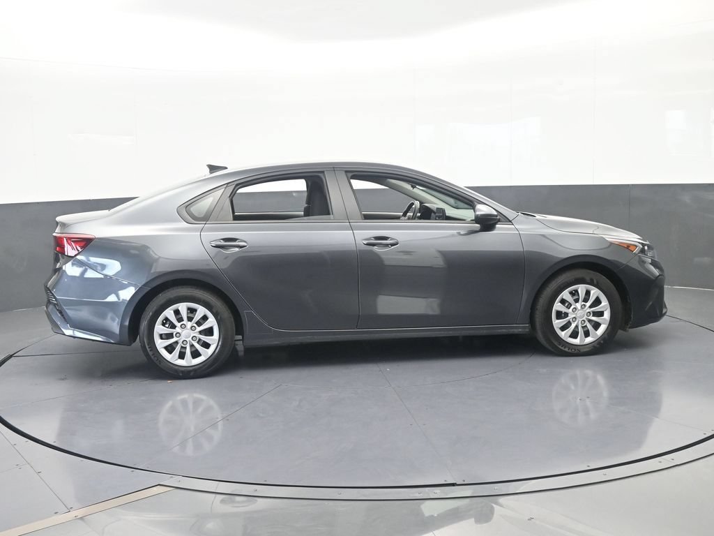 Used 2024 Kia Forte LX FWD image 7