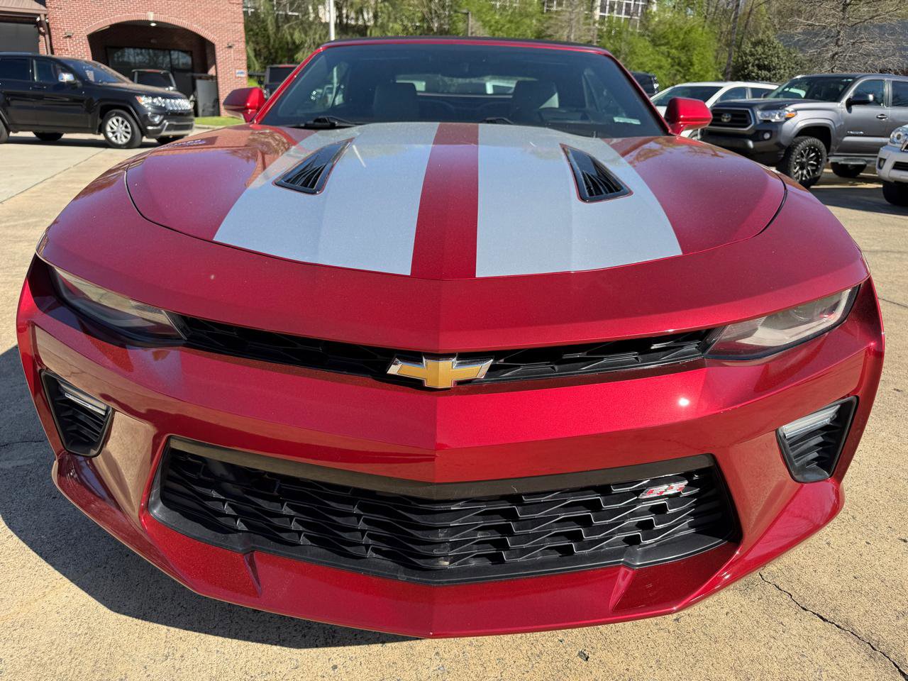 Used 2017 Chevrolet Camaro SS image 9