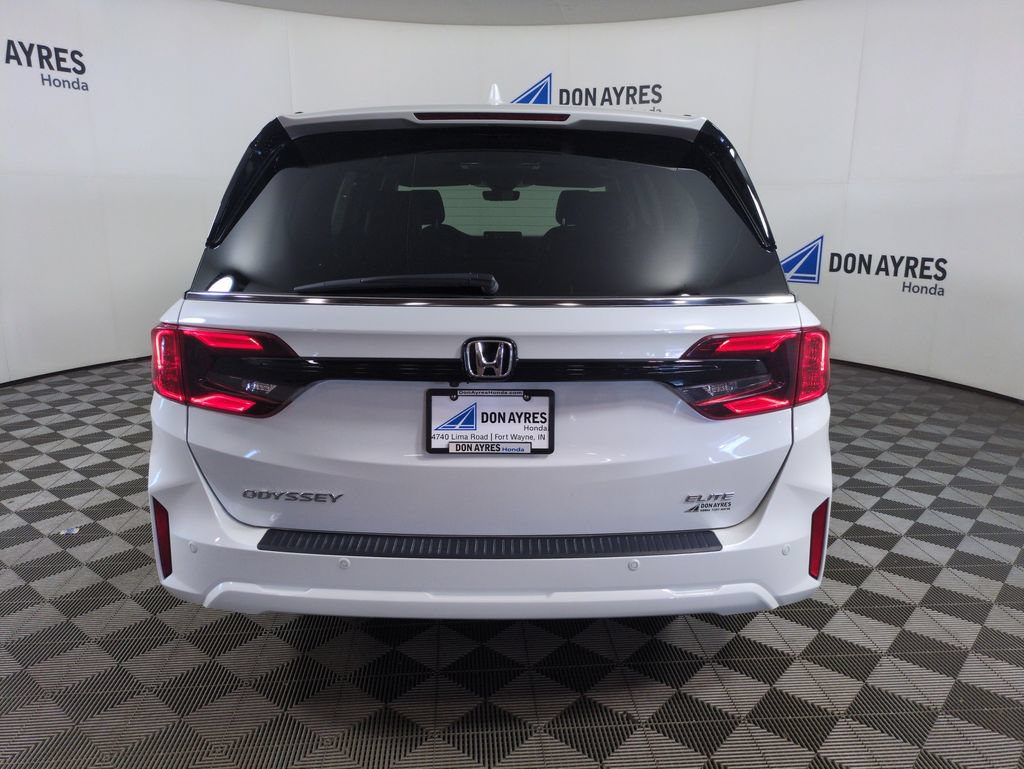 Certified 2025 Honda Odyssey Elite image 5