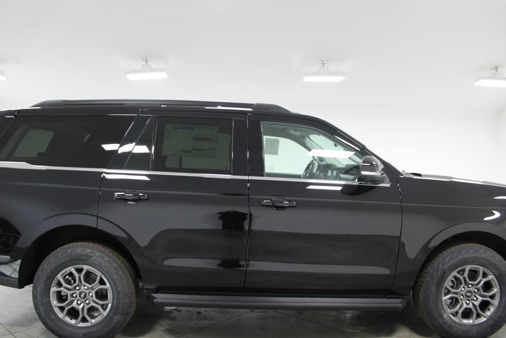 New 2026 Ford Expedition Active image 10