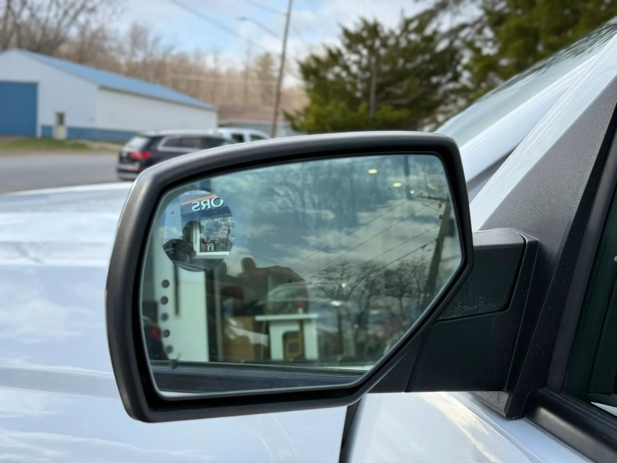 Used 2014 Chevrolet Silverado 1500 LTZ w/ LTZ Plus Package image 31