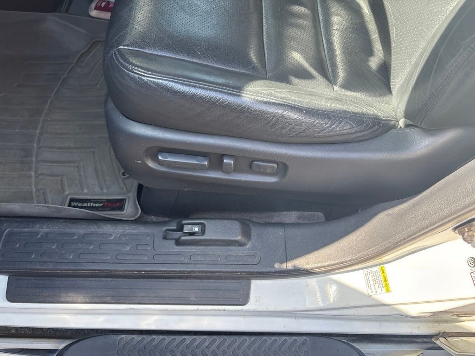 Used 2014 Honda Ridgeline SE image 9