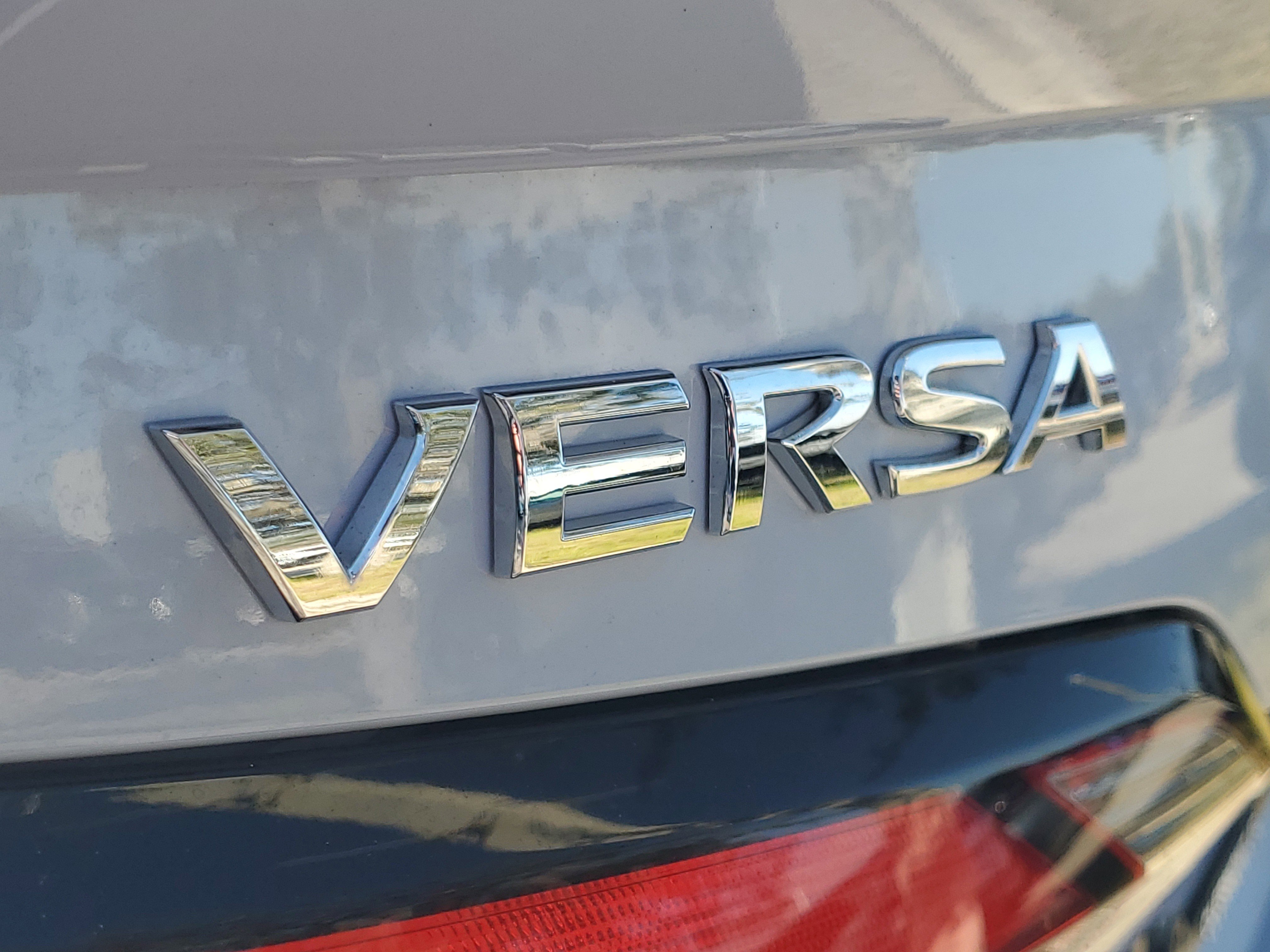 Certified 2025 Nissan Versa SR w/ Trunk Package image 11