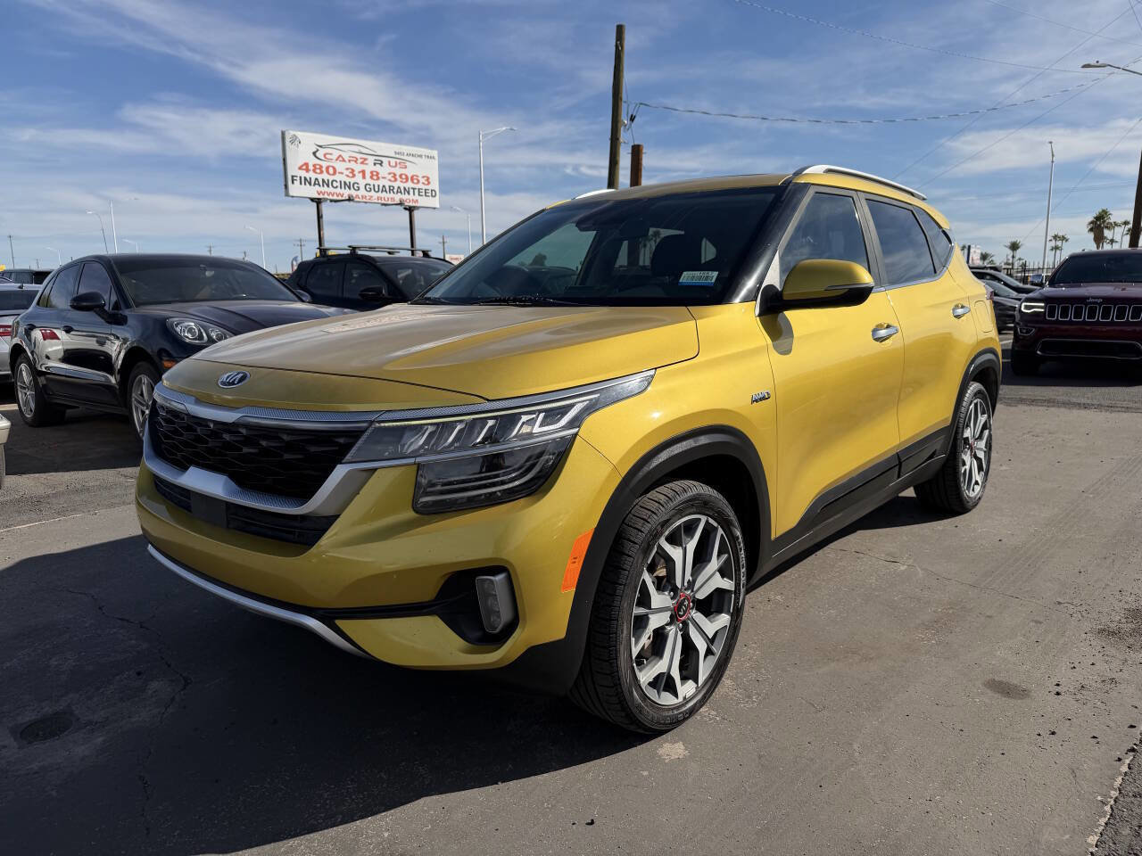 Used 2021 Kia Seltos SX w/ SX Sunroof Package image 4