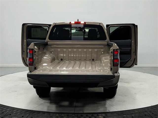 Used 2024 Nissan Frontier Pro-X image 14