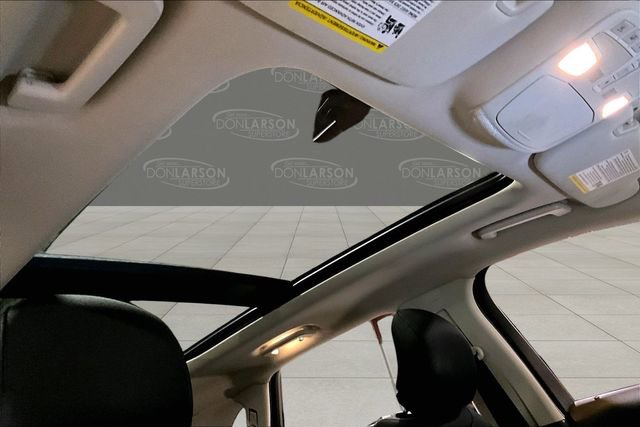 Used 2018 Ford Edge SEL w/ Canadian Touring Package image 17