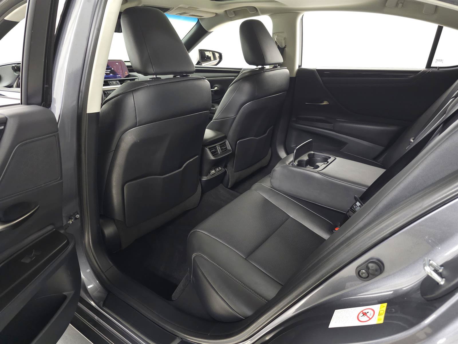 Used 2019 Lexus ES 350 w/ Premium Package FWD image 25