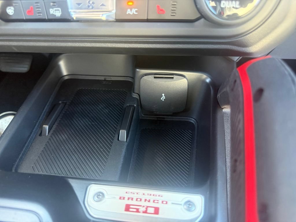 New 2026 Ford Bronco Outer Banks AWD/4WD image 22