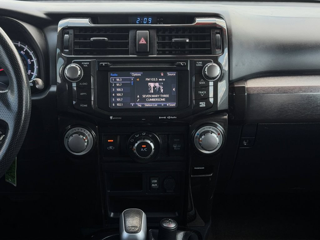 Used 2019 Toyota 4Runner TRD Off-Road Premium AWD/4WD image 20