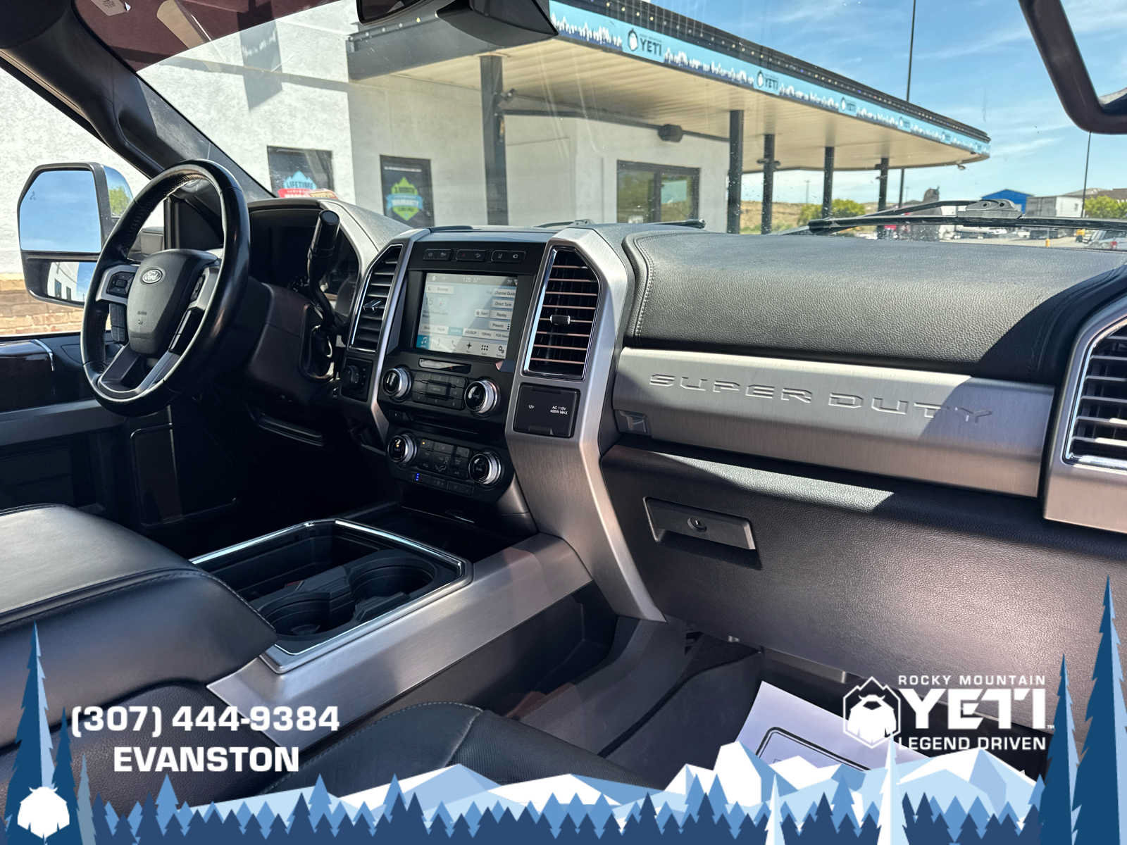 Used 2017 Ford F250 Platinum w/ Platinum Ultimate Package AWD/4WD image 17