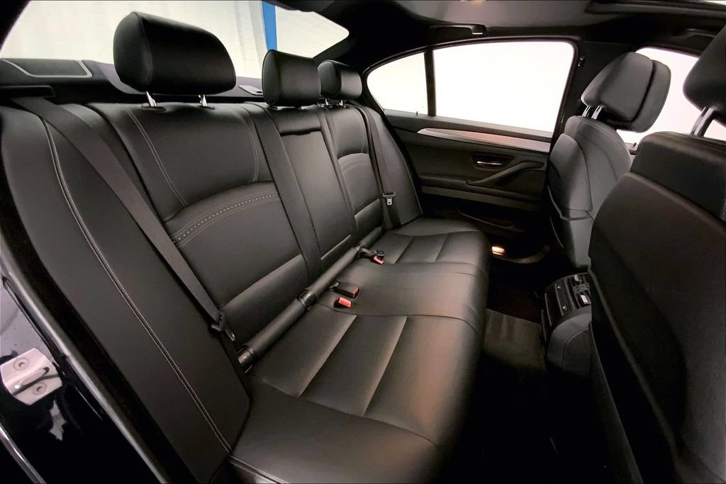Used 2016 BMW 535i Sedan RWD image 15