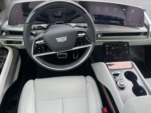 New 2026 Cadillac Vistiq Premium Luxury AWD/4WD image 11